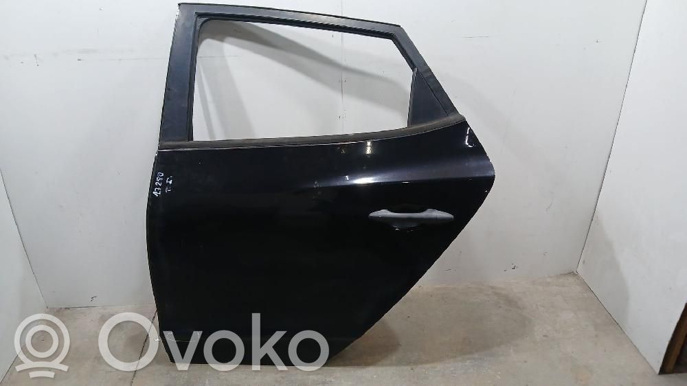 Puerta trasera   770032S040