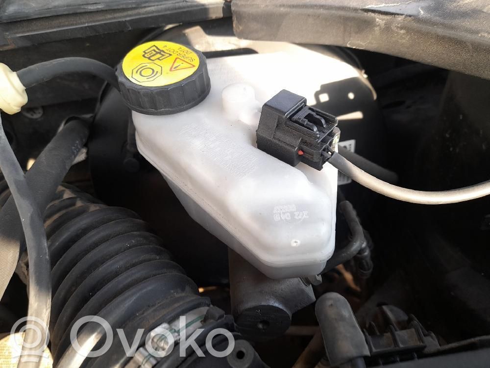 Ford Mondeo Mk III Pompă centrală de frână 