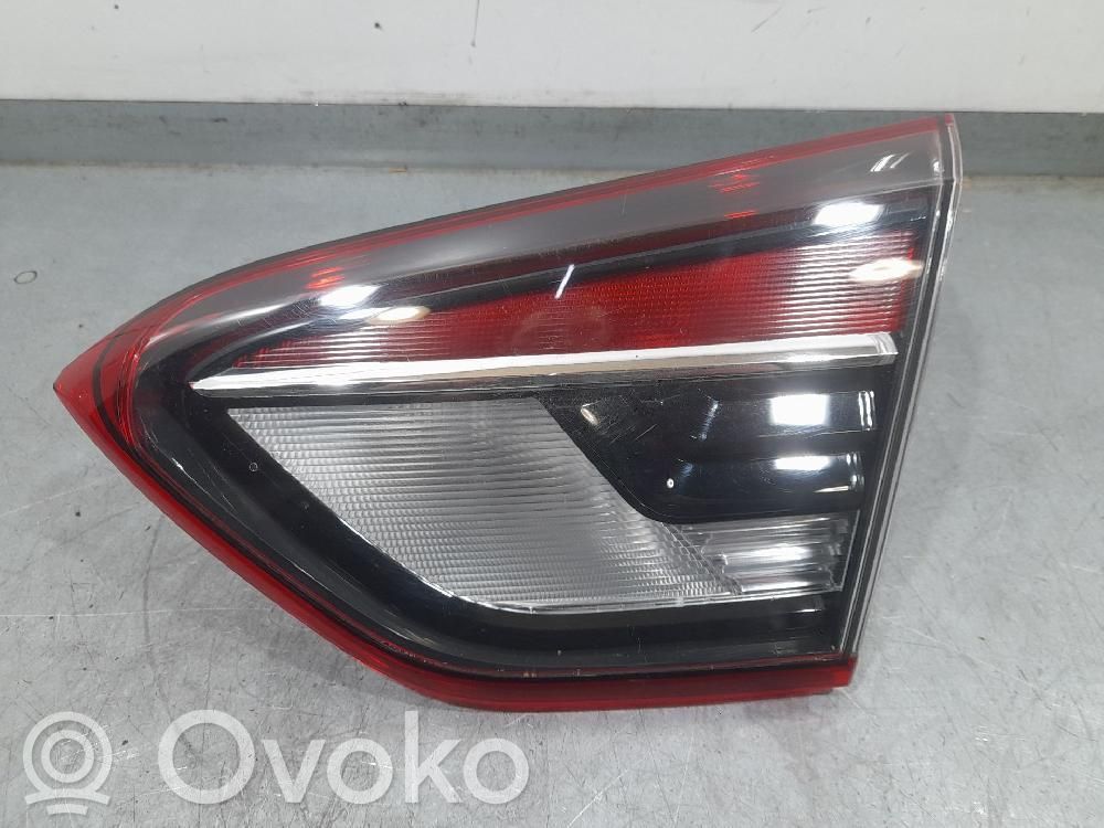 Opel Crossland X Lampă spate în capacul portbagajului 