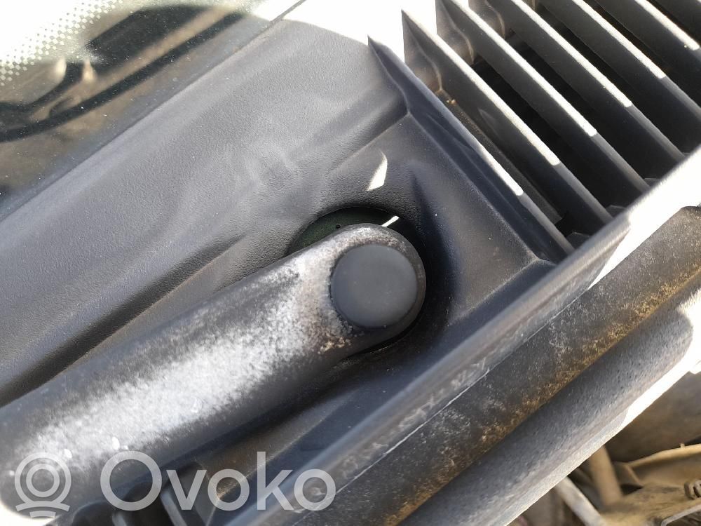 Suzuki Baleno EG Mechanizm i silniczek wycieraczek szyby przedniej / czołowej 