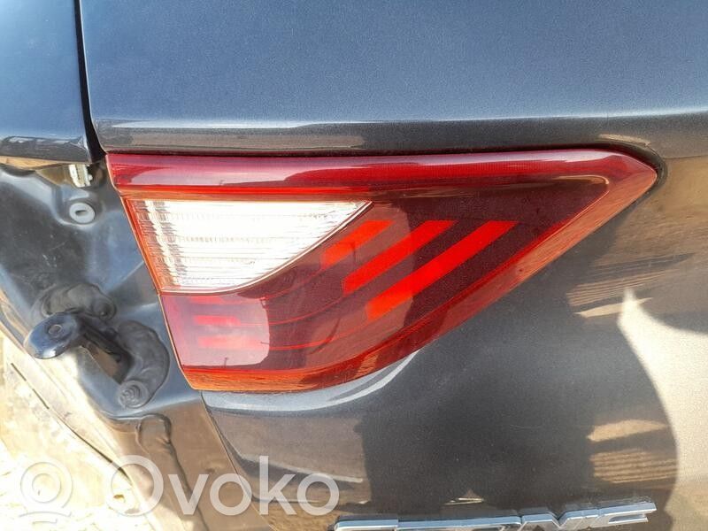KIA Stonic Luci posteriori del portellone del bagagliaio