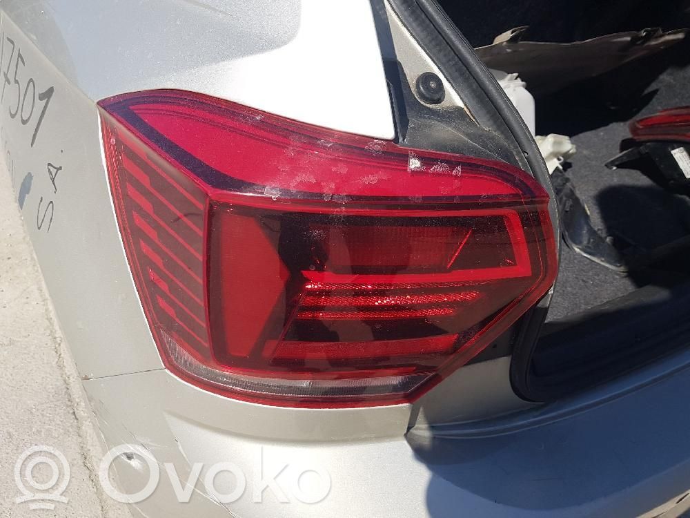 Volkswagen Polo VI Lampa tylna
