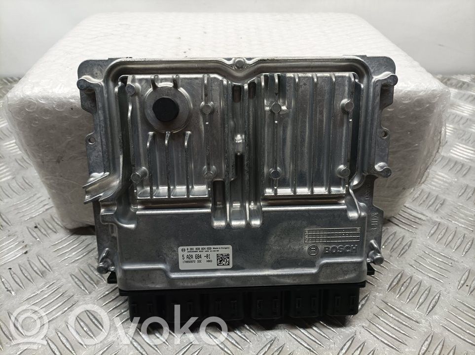 BMW 2 F44 Engine control unit/module 