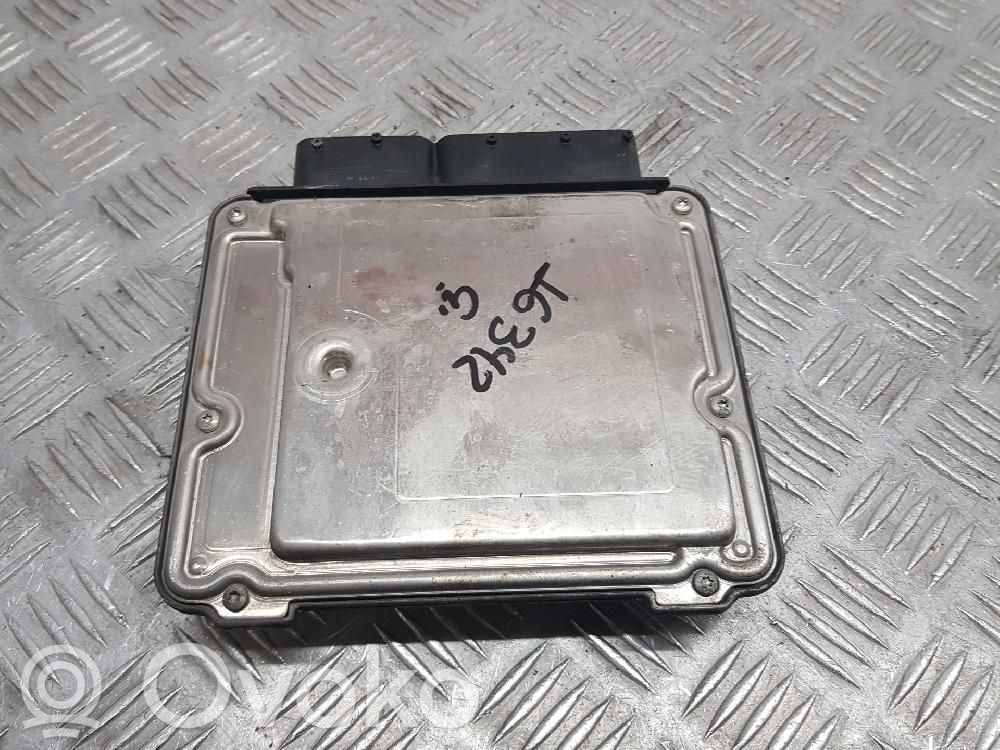 Alfa Romeo GT Engine control unit/module 