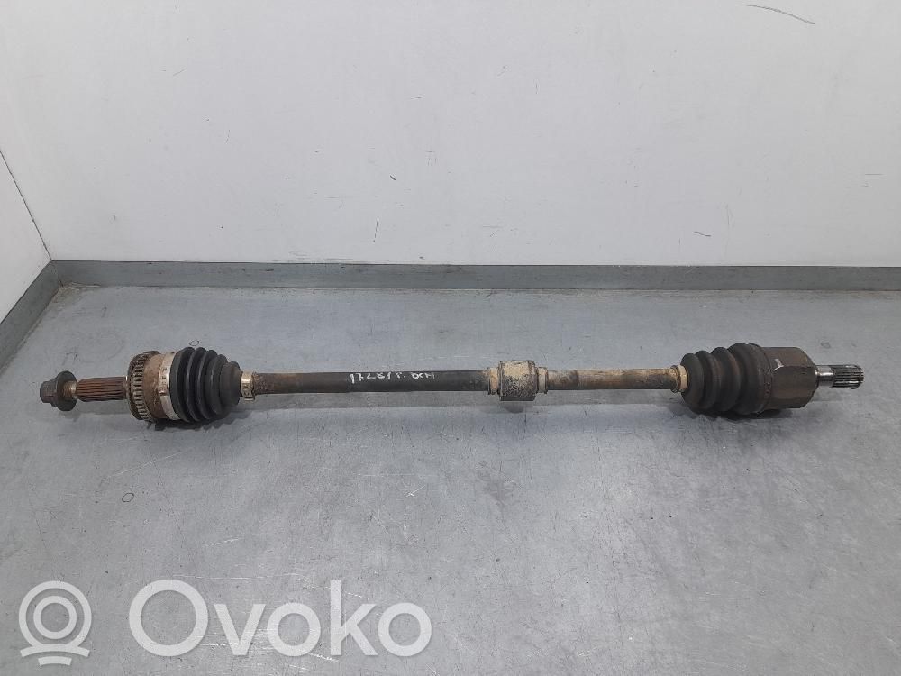 Etuvetoakseli   4950007060