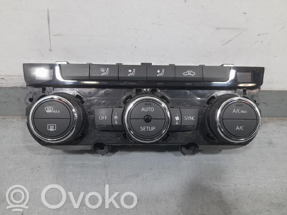 Seat Leon (5F) Climate control unit 