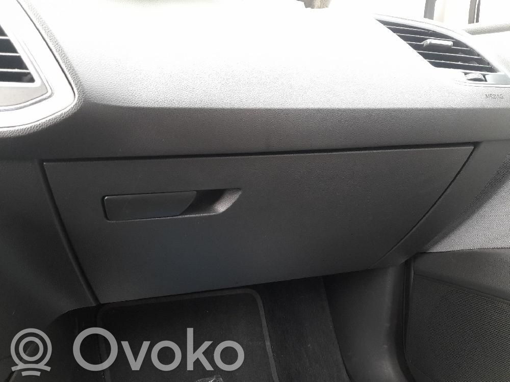Guantera   5F1857095KVS9