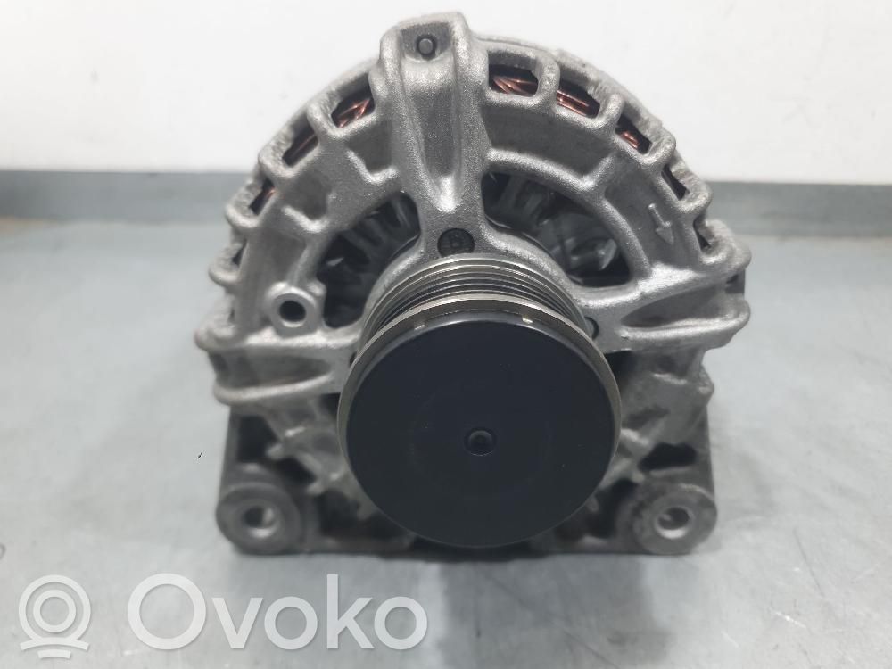 Alternator   231004EA0AF,BOSCH
