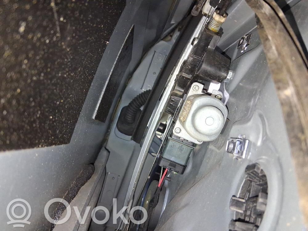 Renault Megane IV Alzacristalli della portiera anteriore con motorino