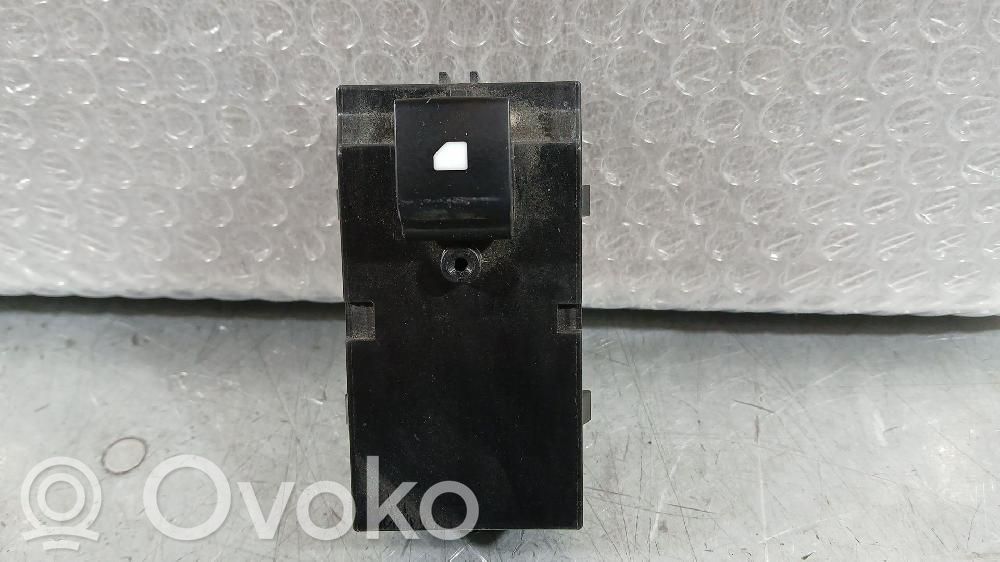 Interruptor del elevalunas eléctrico   13301886