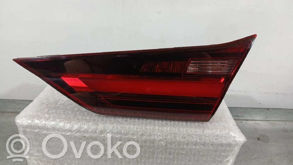 BMW 1 F40 Lampy tylnej klapy bagażnika 