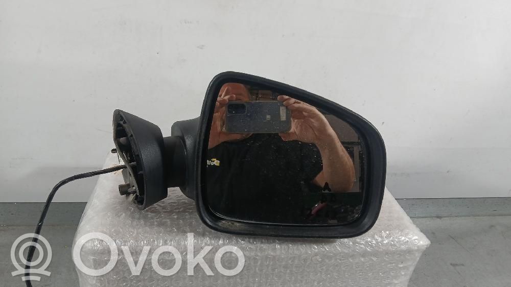 Dacia Duster Specchietto retrovisore elettrico portiera anteriore 