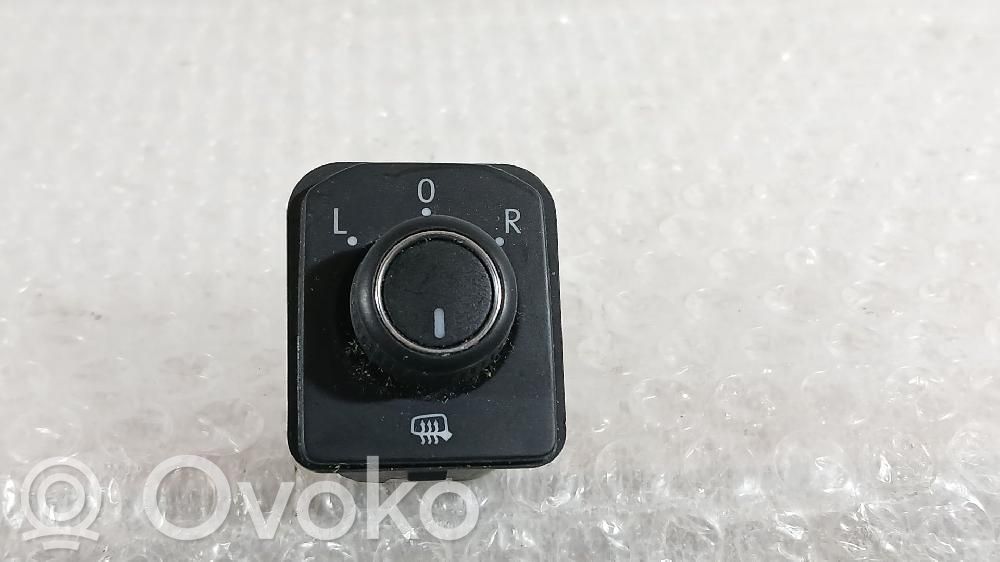 Volkswagen Polo VI Interruttore specchietto retrovisore 