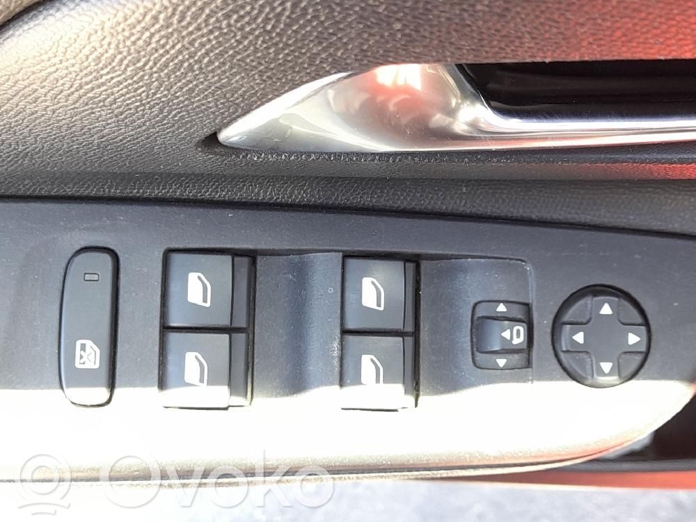 Opel Corsa F Comutator comandă geamuri electrice 
