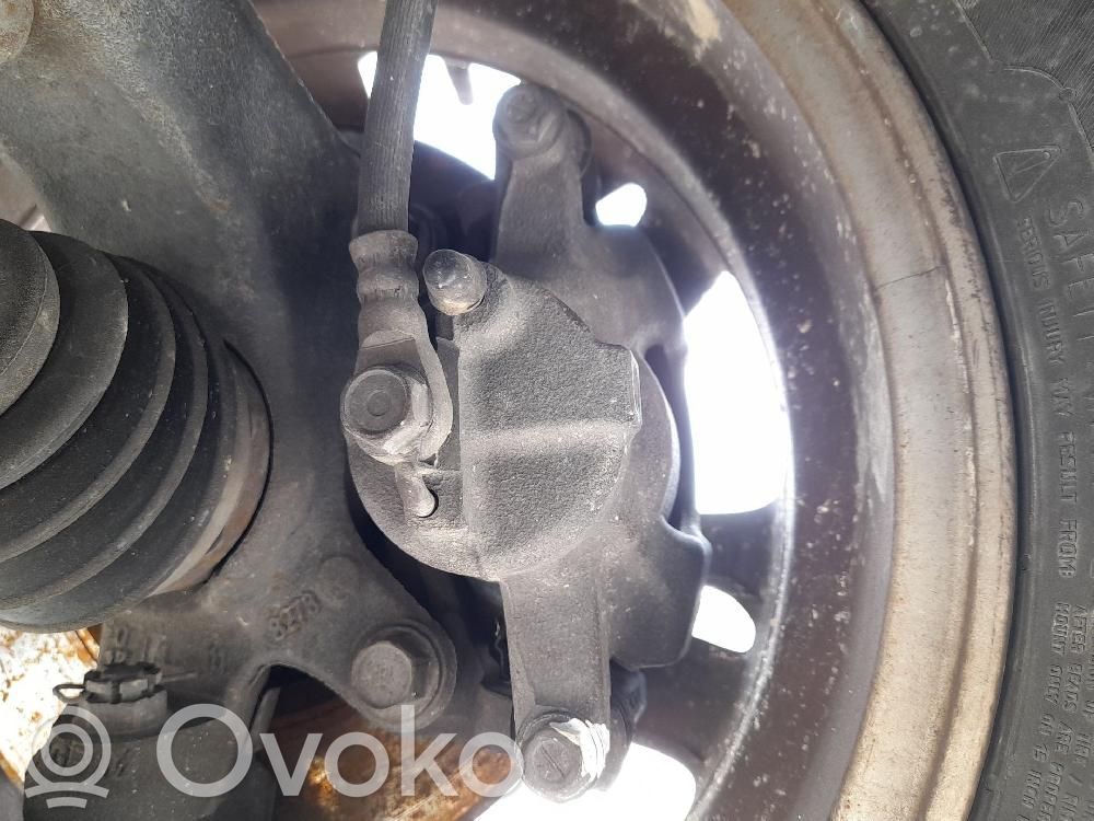 Toyota Aygo AB40 Pinza del freno anteriore