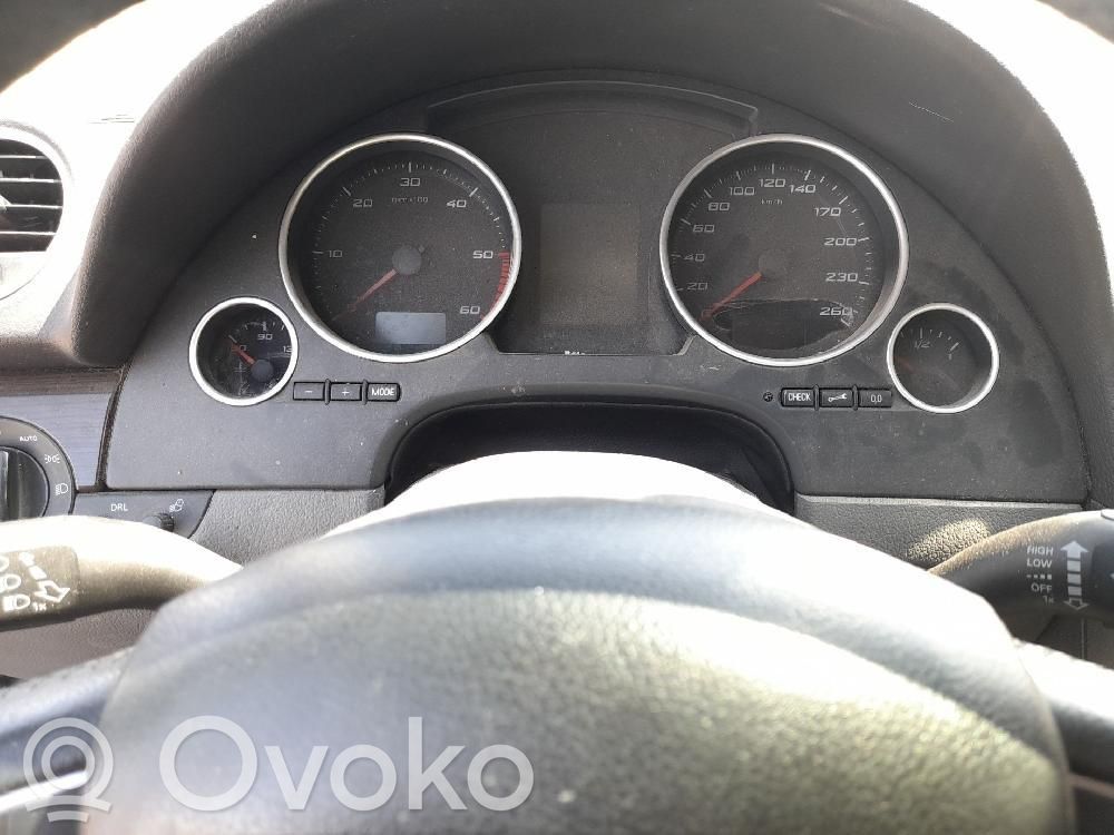 Seat Exeo (3R) Nopeusmittari (mittaristo) 