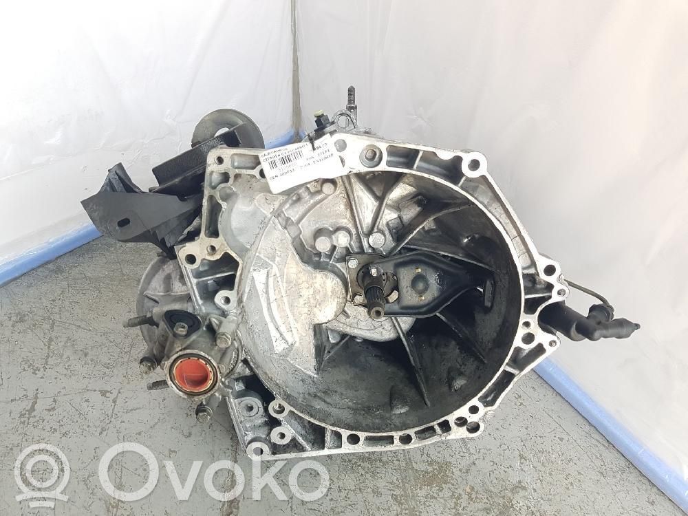 Manualna 5-biegowa skrzynia biegów   20DP33,2936808