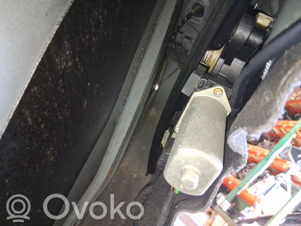 BMW 1 F20 F21 Alzacristalli della portiera anteriore con motorino