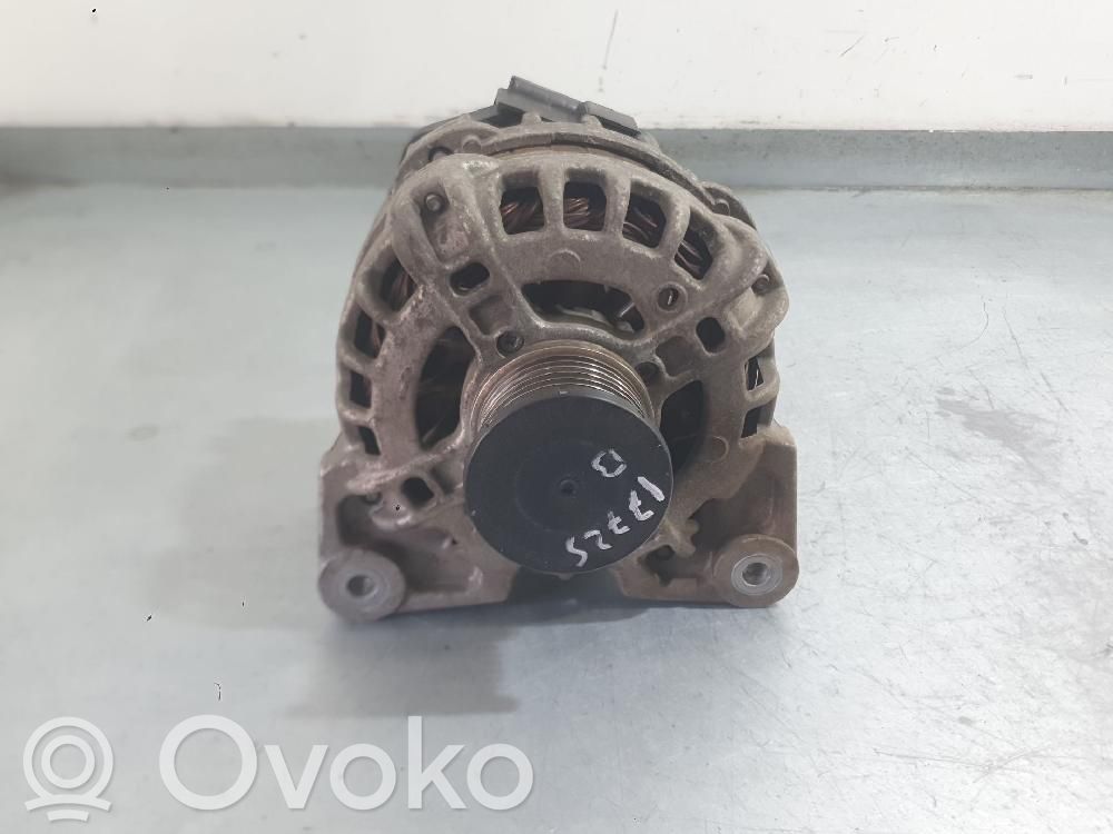 Alternator   231002854R,BOSCH