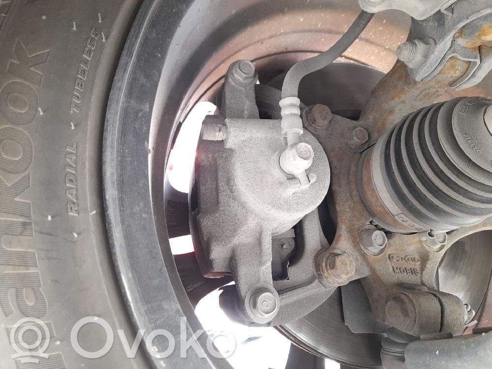 Caliper de freno delantero   58130A6700
