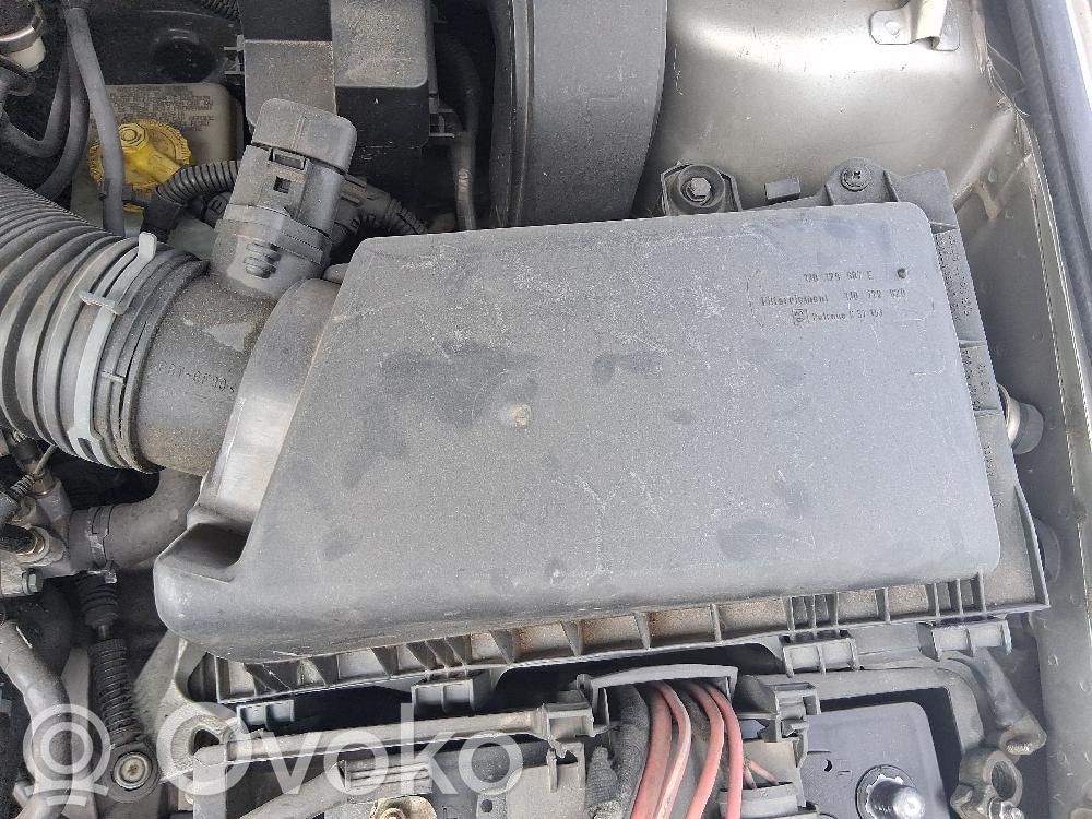 Audi A3 S3 8L Gruppo supporto alloggiamento del filtro dell’aria