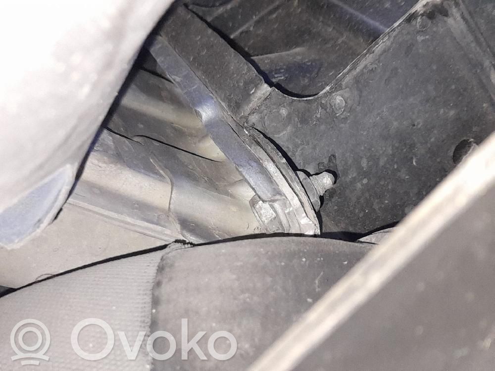 Mercedes-Benz B W245 Traversa del paraurti anteriore 