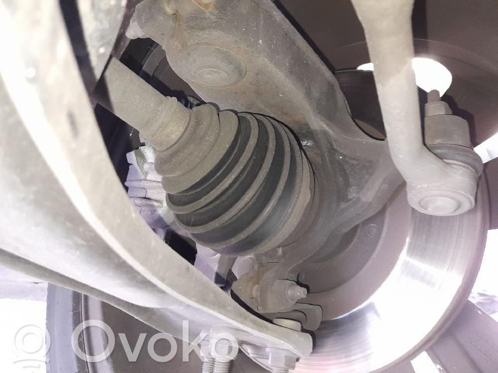 Citroen C3 Zwrotnica koła przedniego 