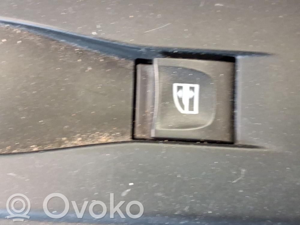Renault Clio IV Przyciski szyb