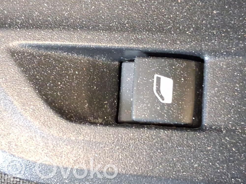 Peugeot 2008 II Przyciski szyb