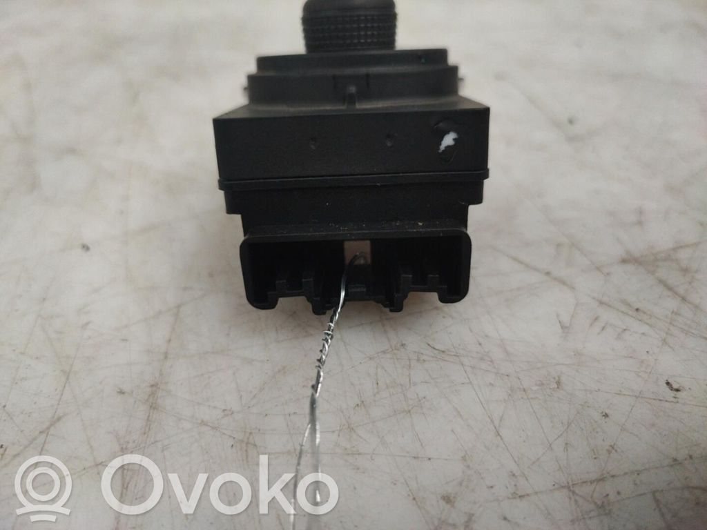 Opel Zafira C Wing mirror switch 