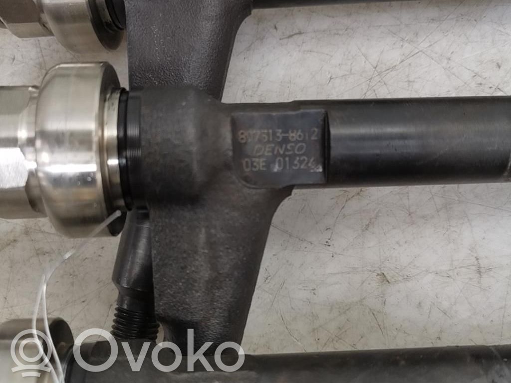 Opel Corsa C Inyector de combustible 