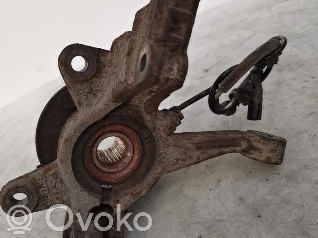 Ford Fiesta Fuso a snodo con mozzo ruota anteriore 