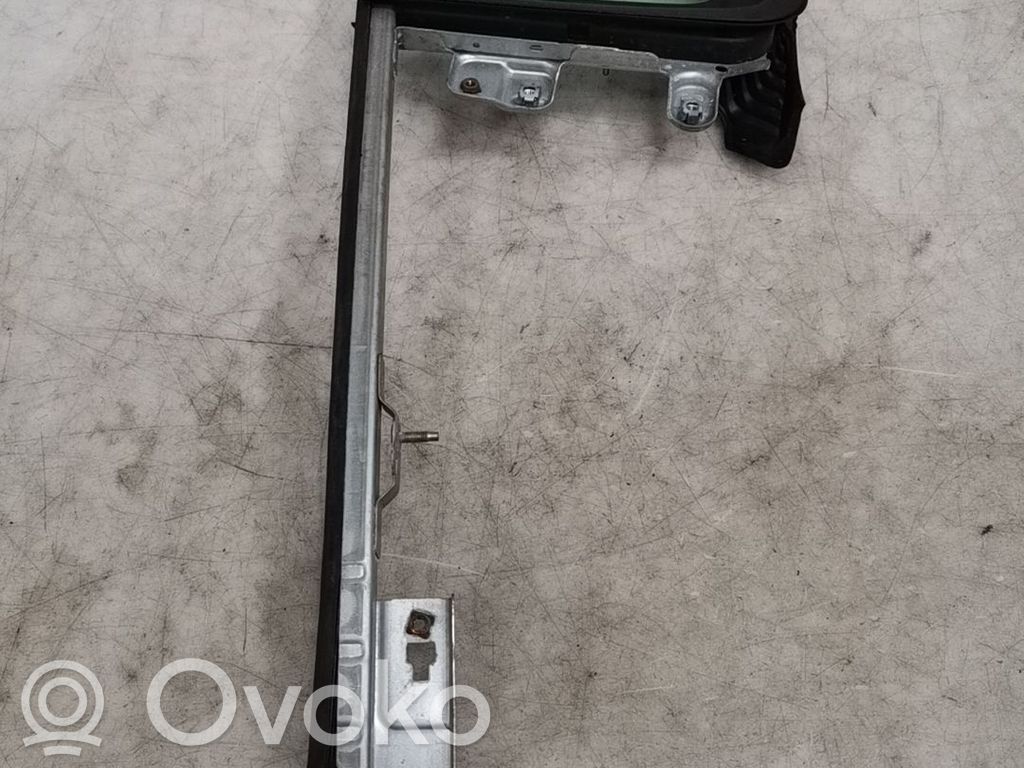 Puerta delantera   9202K0