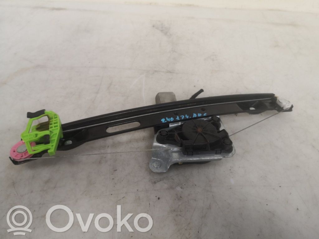 BMW 1 E81 E87 Regulador de puerta trasera con motor 