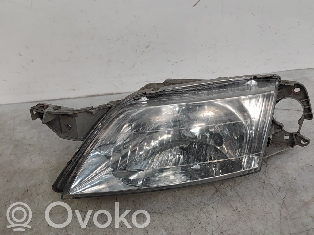 Mazda Premacy Headlight/headlamp 