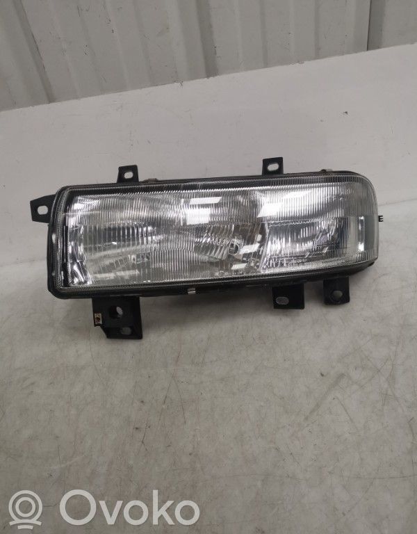 Renault Master II Headlight/headlamp 