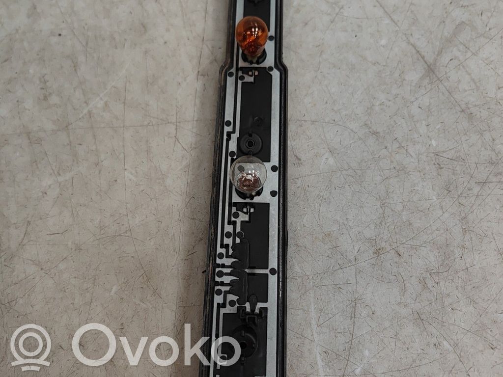 Ford C-MAX I Galinio žibinto dangtelis (lizdas) 