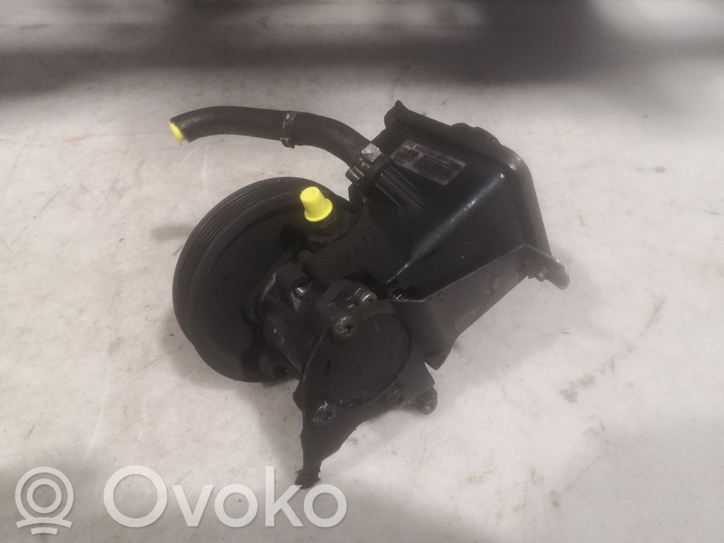 BMW X3 E83 Servopumpe 