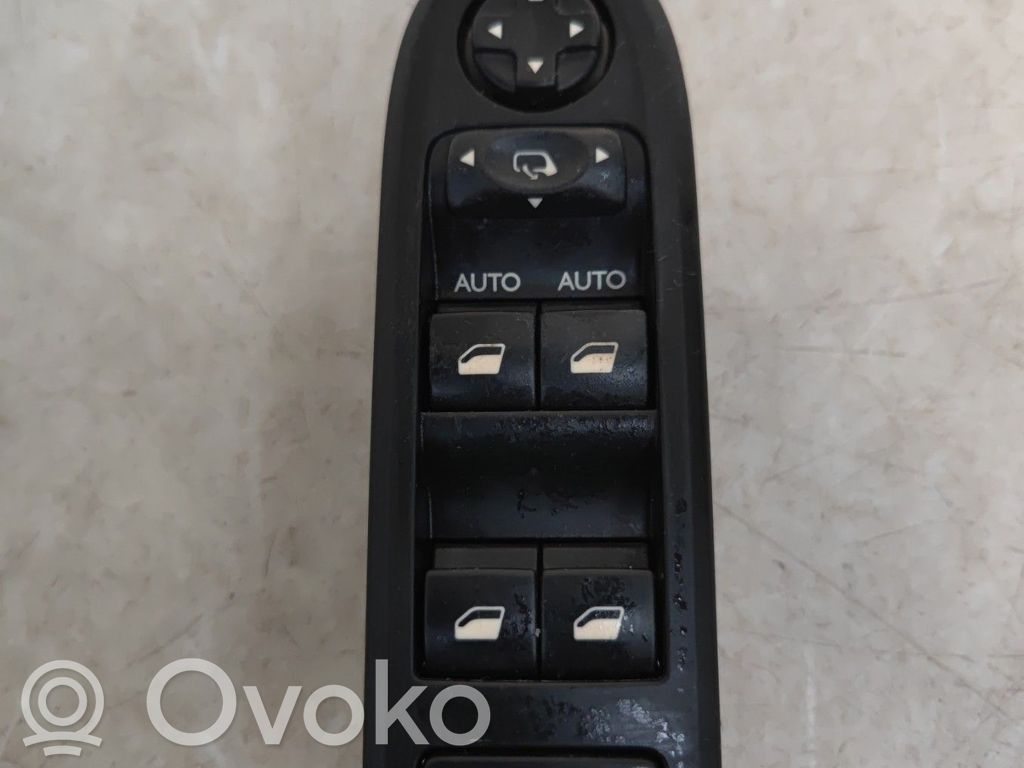 Citroen C3 Electric window control switch 