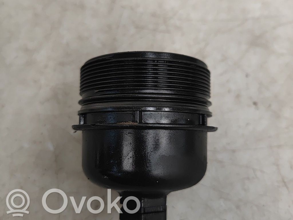 Ford Fiesta Halterung Ölfilter / Ölkühler 