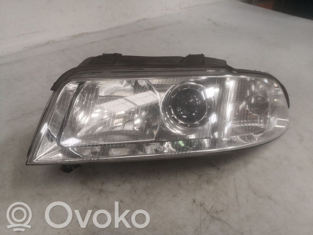 Audi A4 S4 B5 8D Headlight/headlamp 