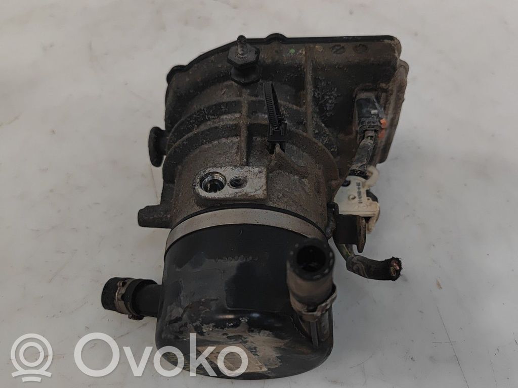 Ohjaustehostimen pumppu   00004008E5