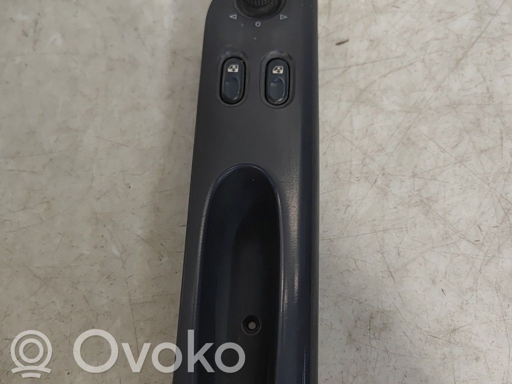 Renault Espace III Electric window control switch 