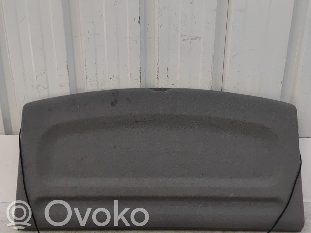 Opel Corsa B Hattuhylly 