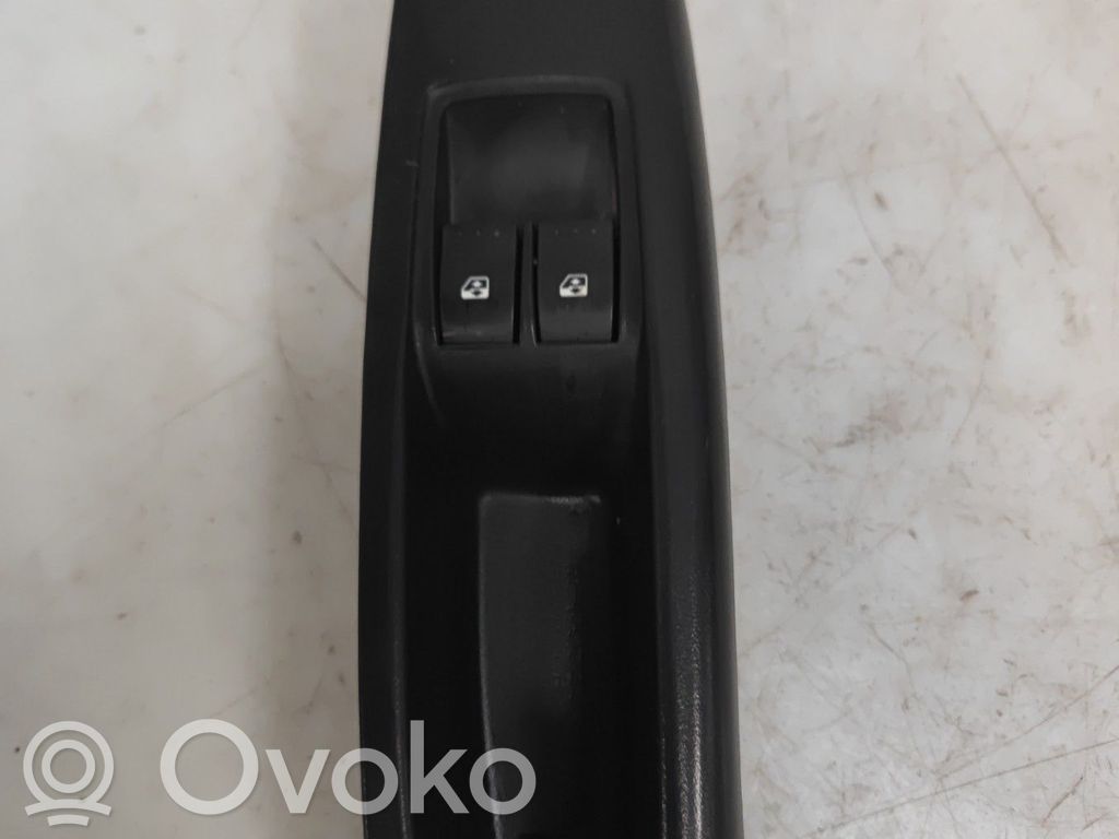 Renault Clio II Electric window control switch 