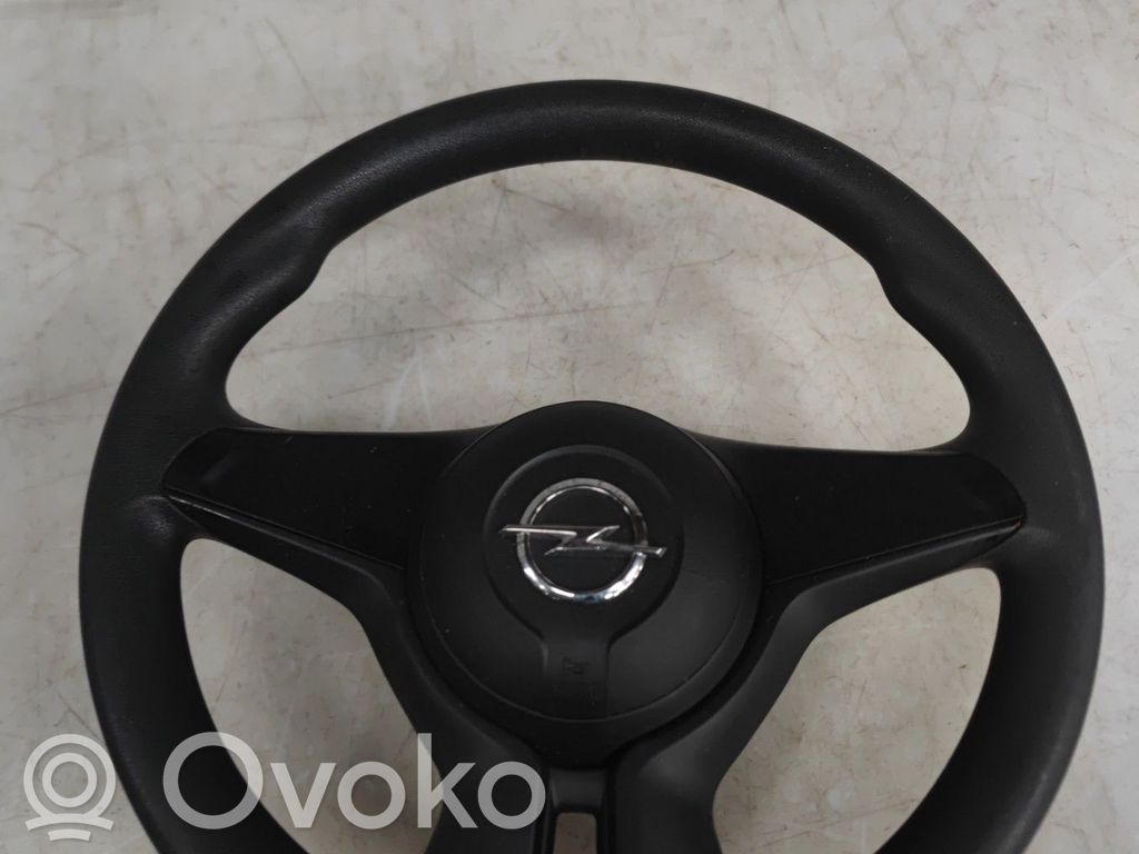 Opel Adam Stūre 