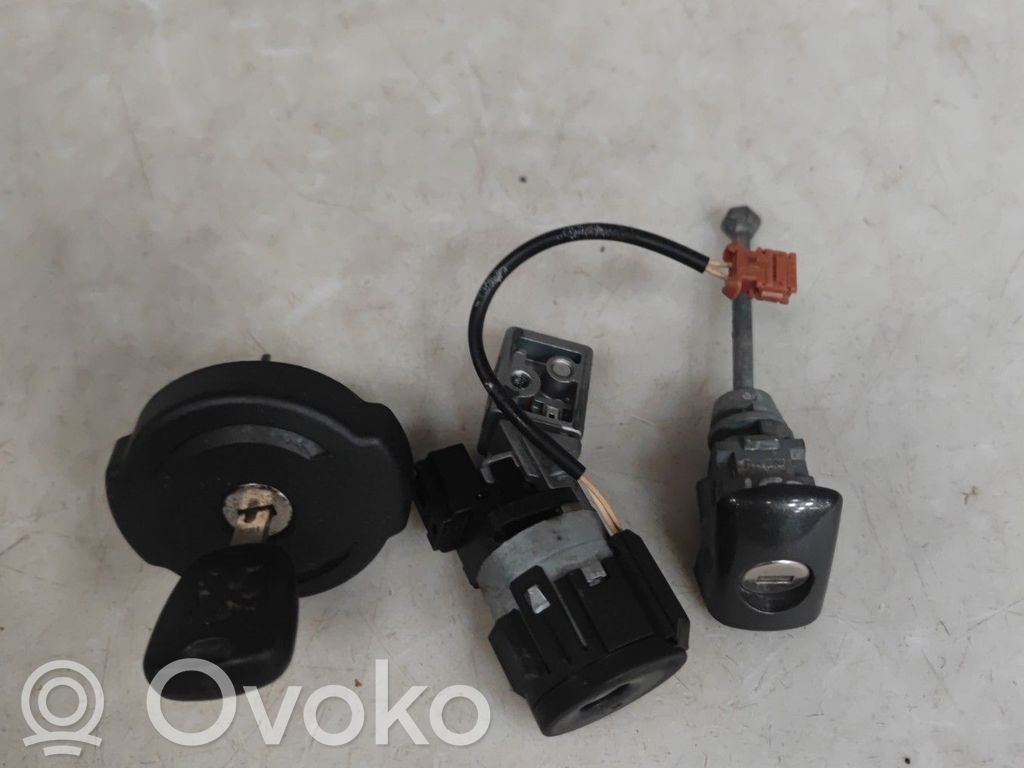Peugeot 308 Lock set 