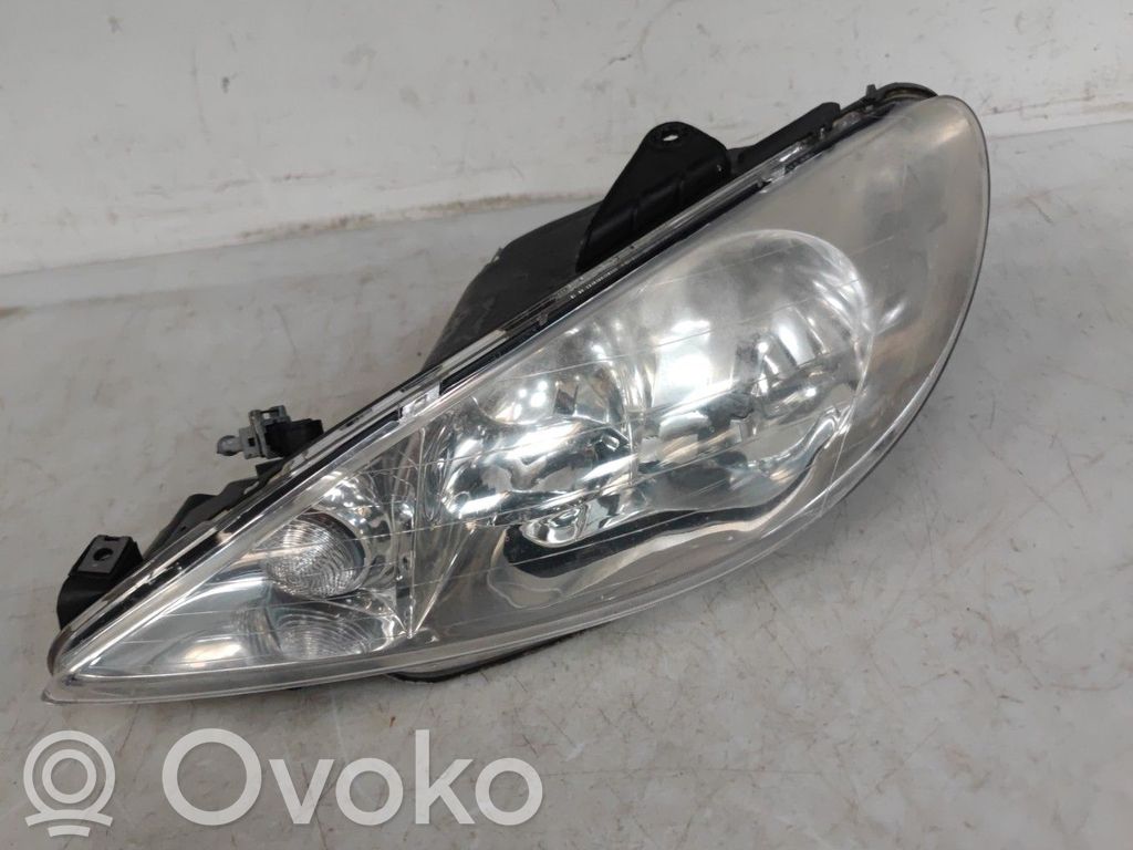 Peugeot 206 Scheinwerfer 