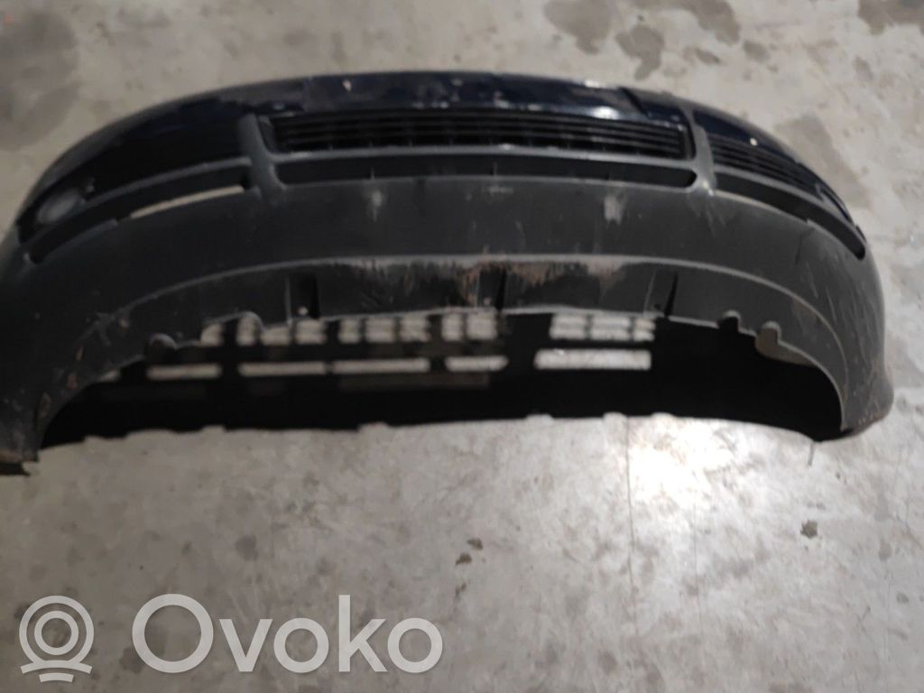 Audi A4 S4 B6 8E 8H Parachoques delantero 