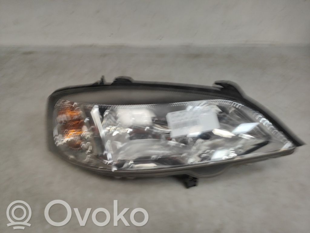 Opel Astra G Lampa przednia 
